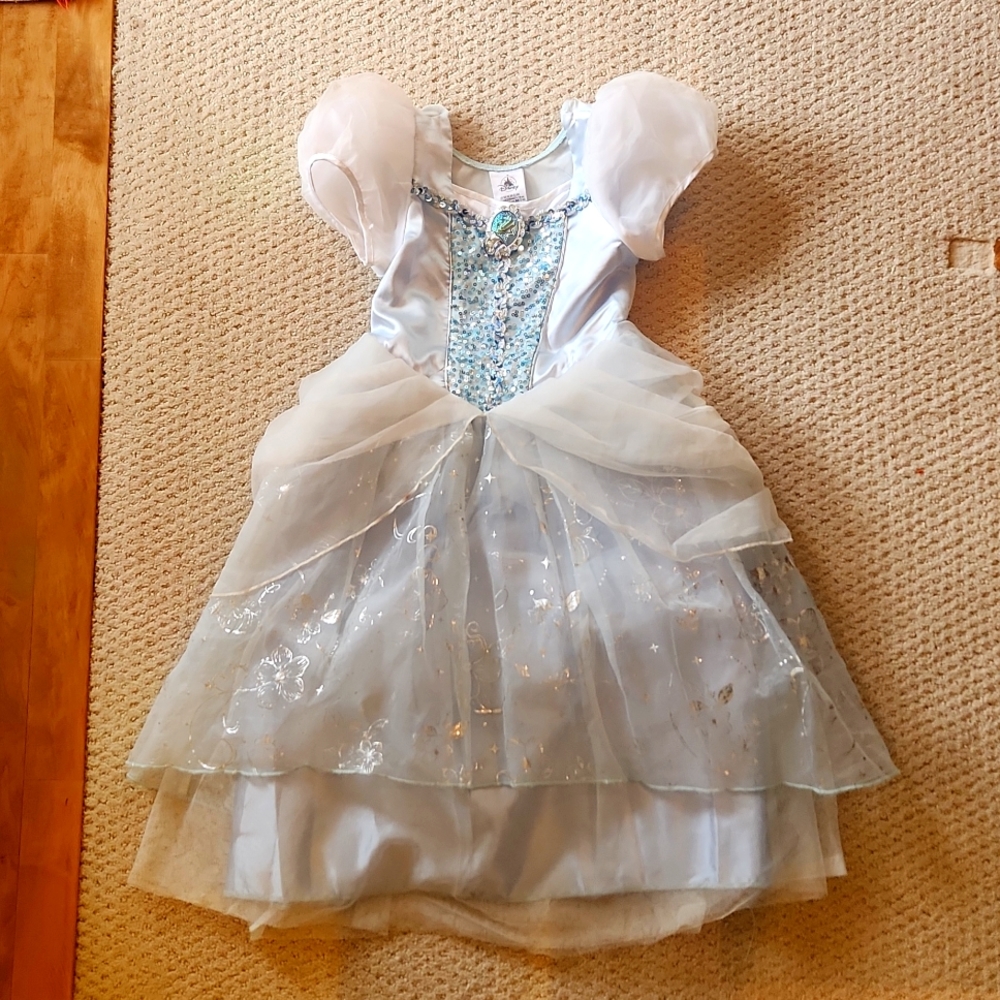 Disney brand Cinderella Dress Size 5/6